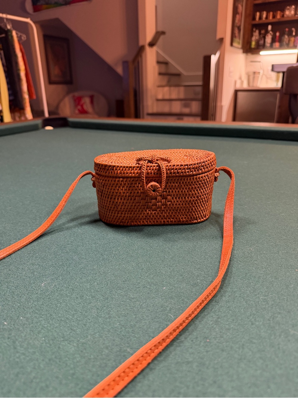 BEACHGOLD Woven Crossbody Bag in Rust